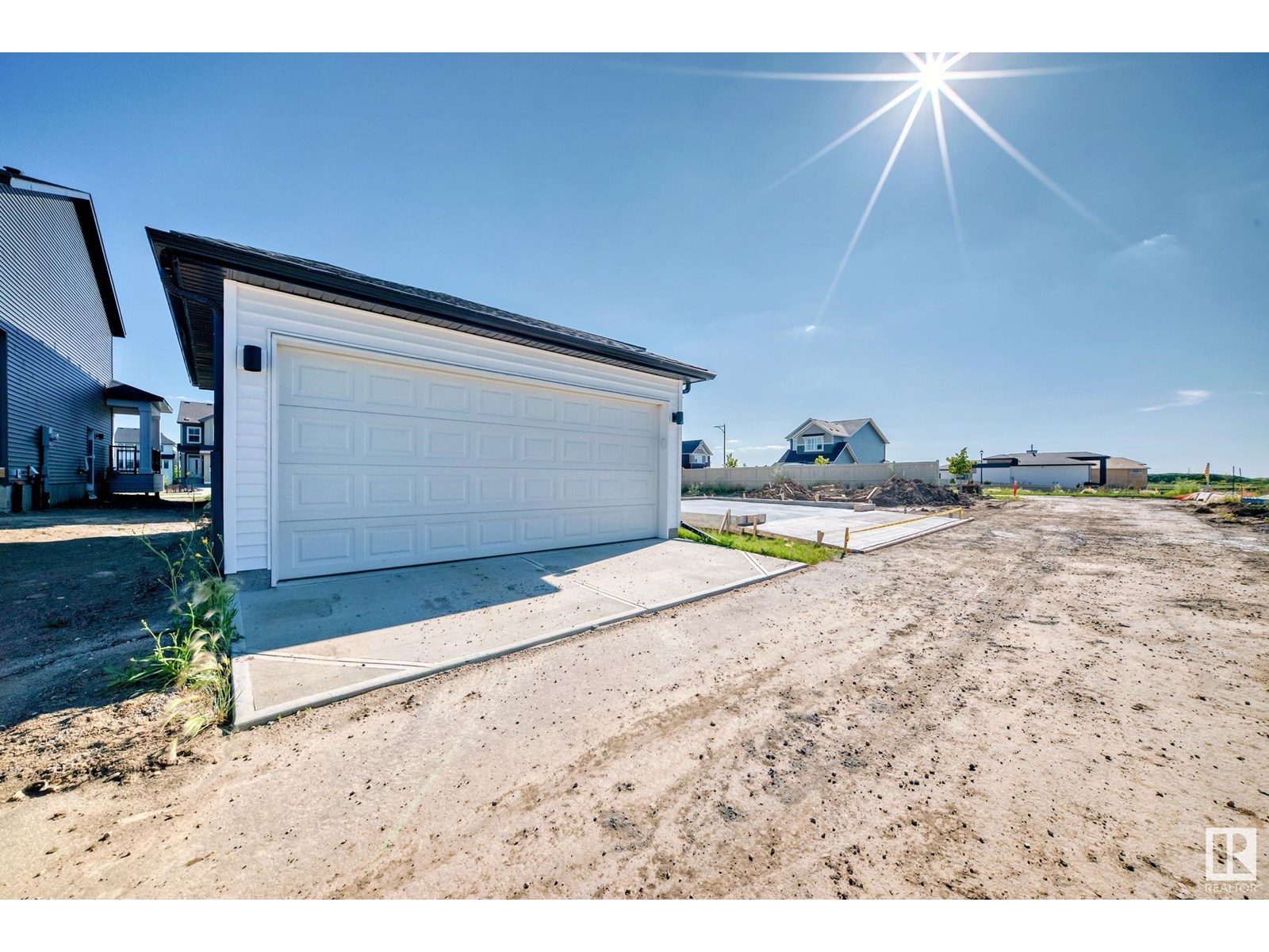 Photo 63 of 7018 54 Av, Beaumont AB