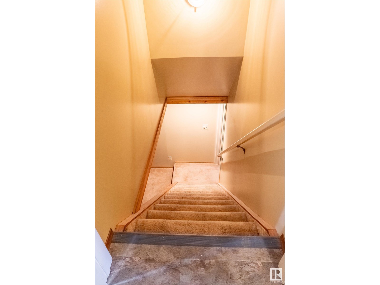 Photo 31 of 2667 89 St Nw, Edmonton AB