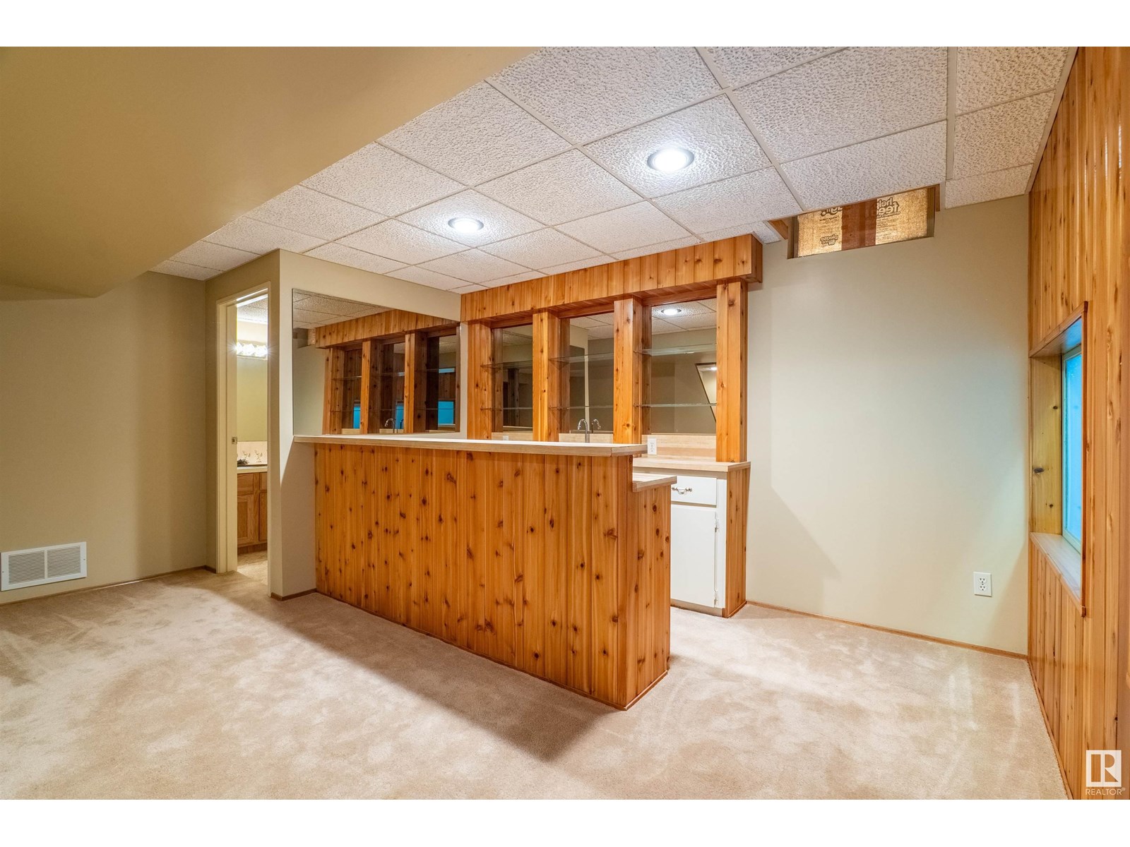 Photo 32 of 2667 89 St Nw, Edmonton AB