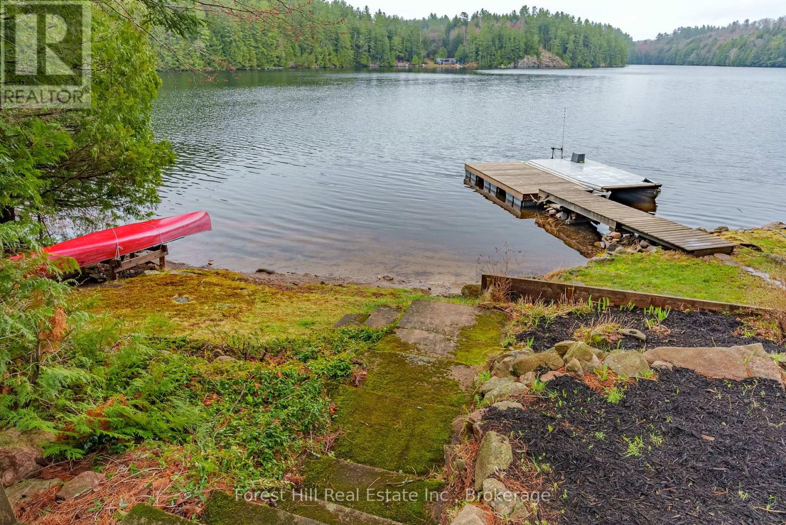 Photo 16 of 1010 Nest Lane, Lake Of Bays ON