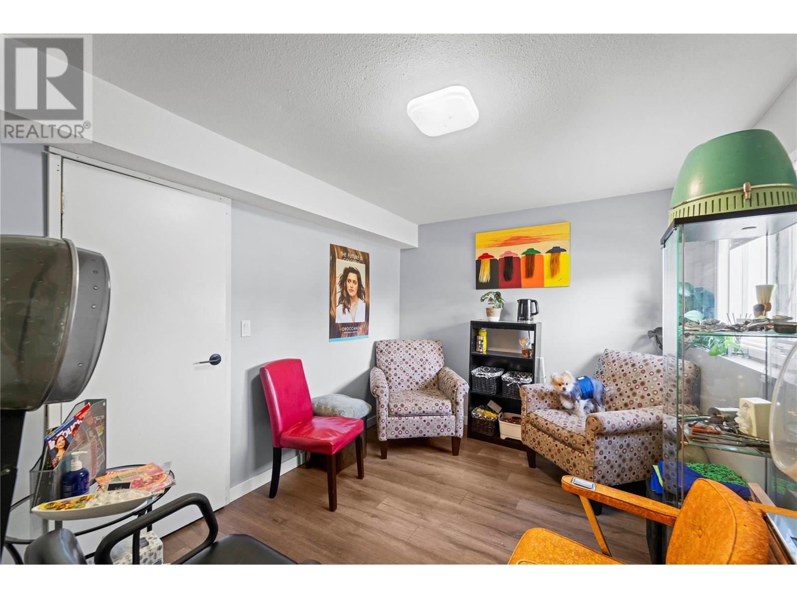 Photo 21 of 593 Braemar Drive, Kamloops BC