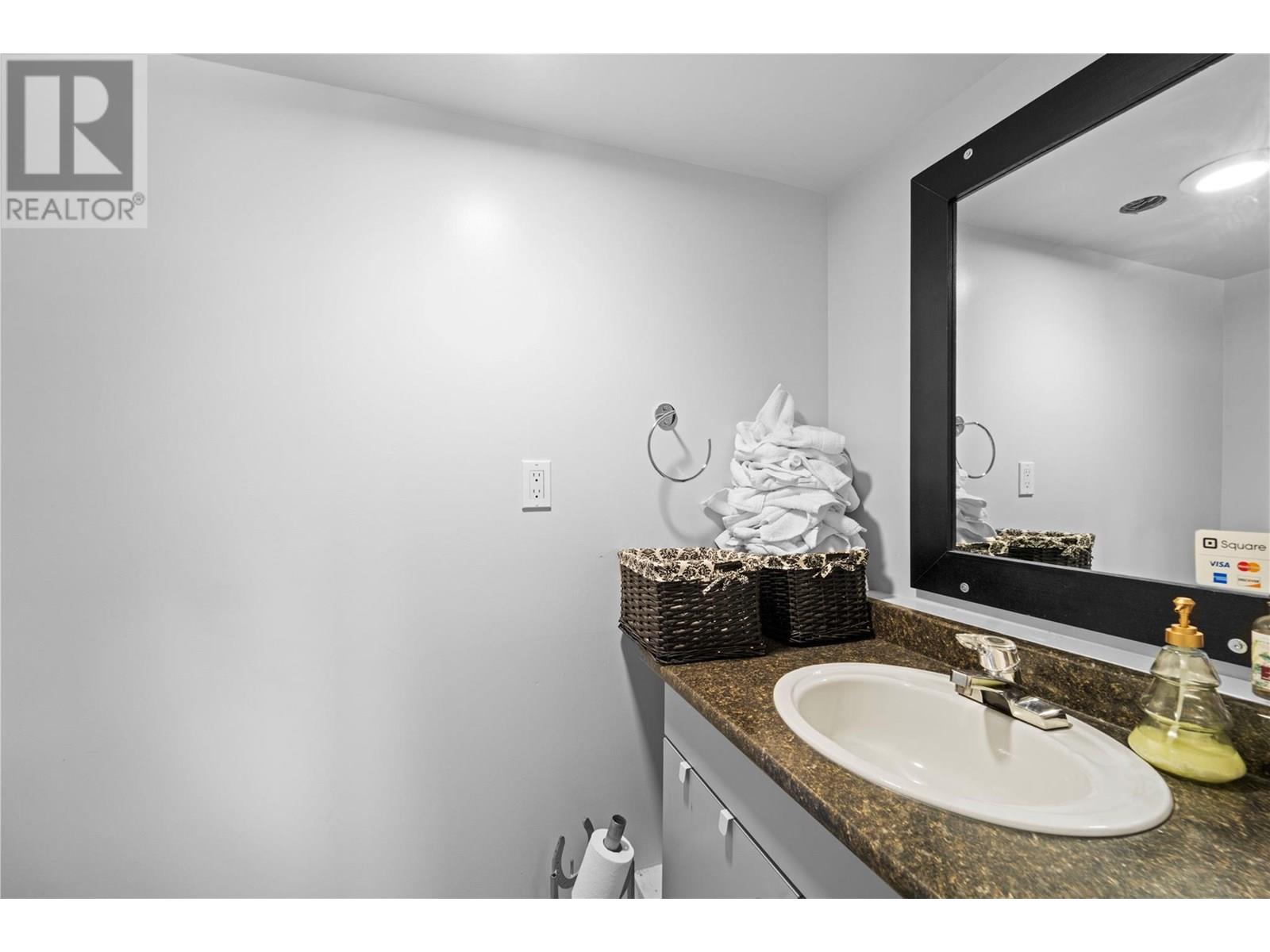 Photo 22 of 593 Braemar Drive, Kamloops BC