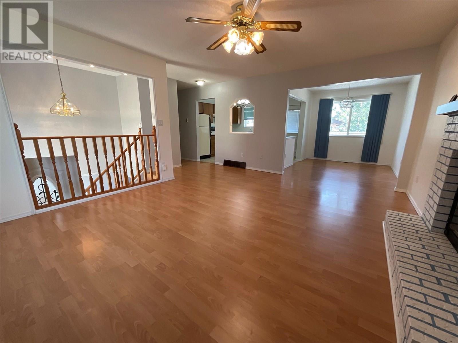 Photo 12 of 120 Ash Crescent, Tumbler Ridge BC