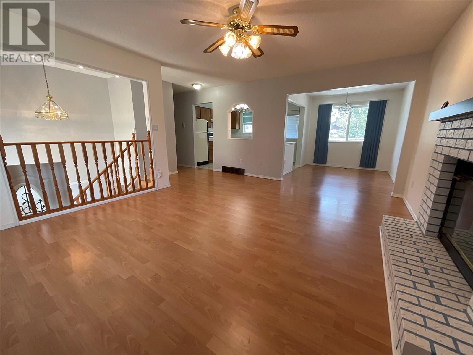 Photo 11 of 120 Ash Crescent, Tumbler Ridge BC
