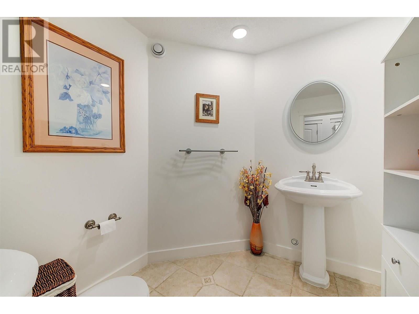  16738 Commonage Road, Lake Country