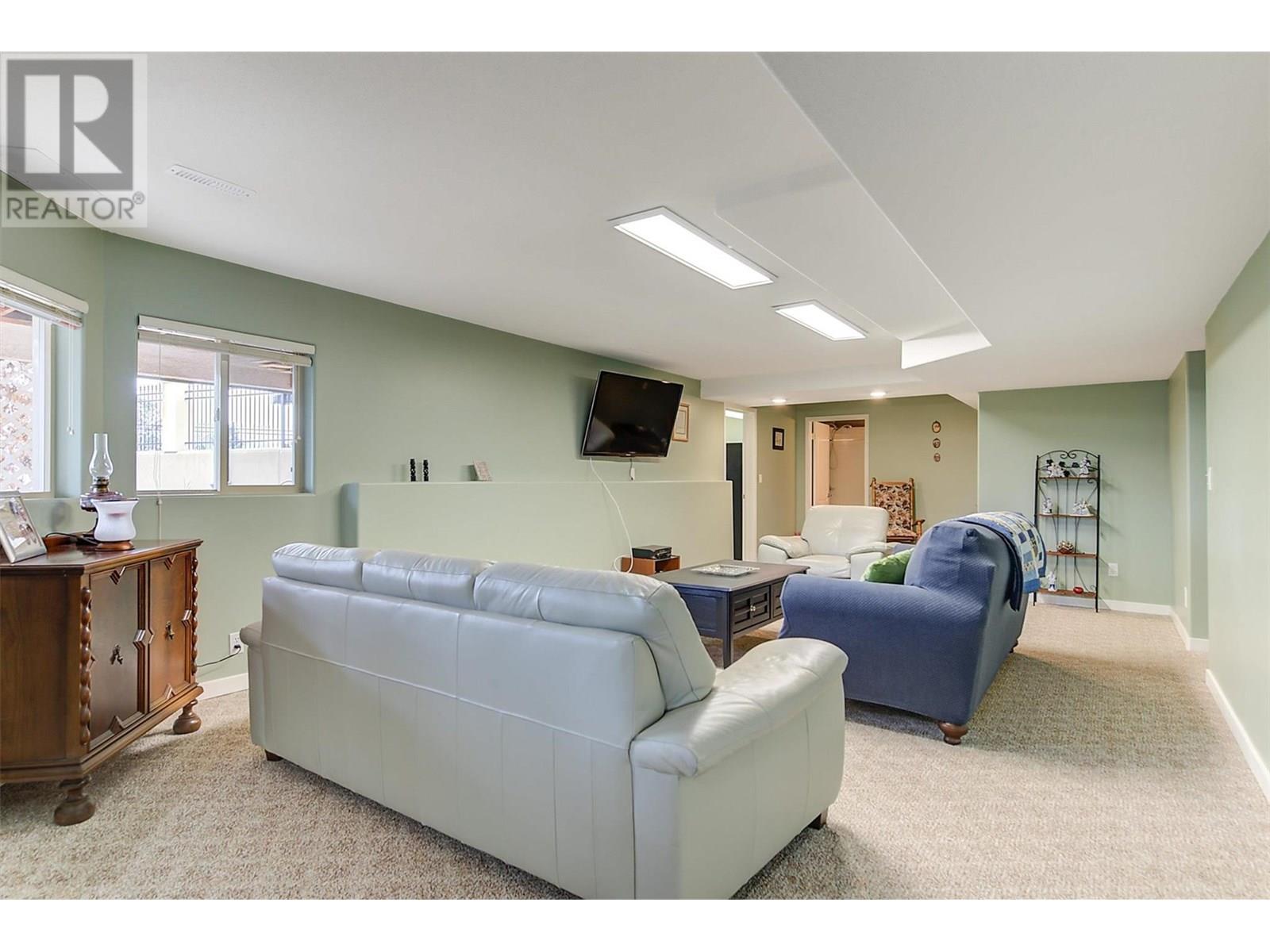  16738 Commonage Road, Lake Country