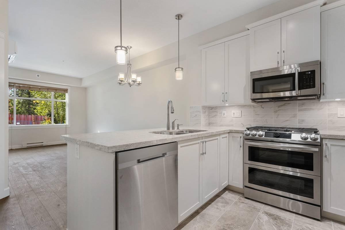 Photo 7 of 307 20367 85 Avenue, Langley BC