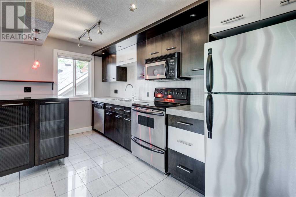 413, 324 22 AVENUE SW - Image 9