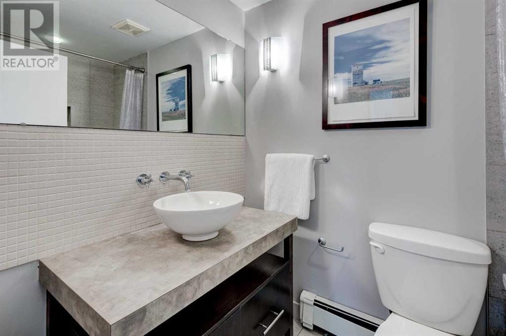 413, 324 22 AVENUE SW - Image 21