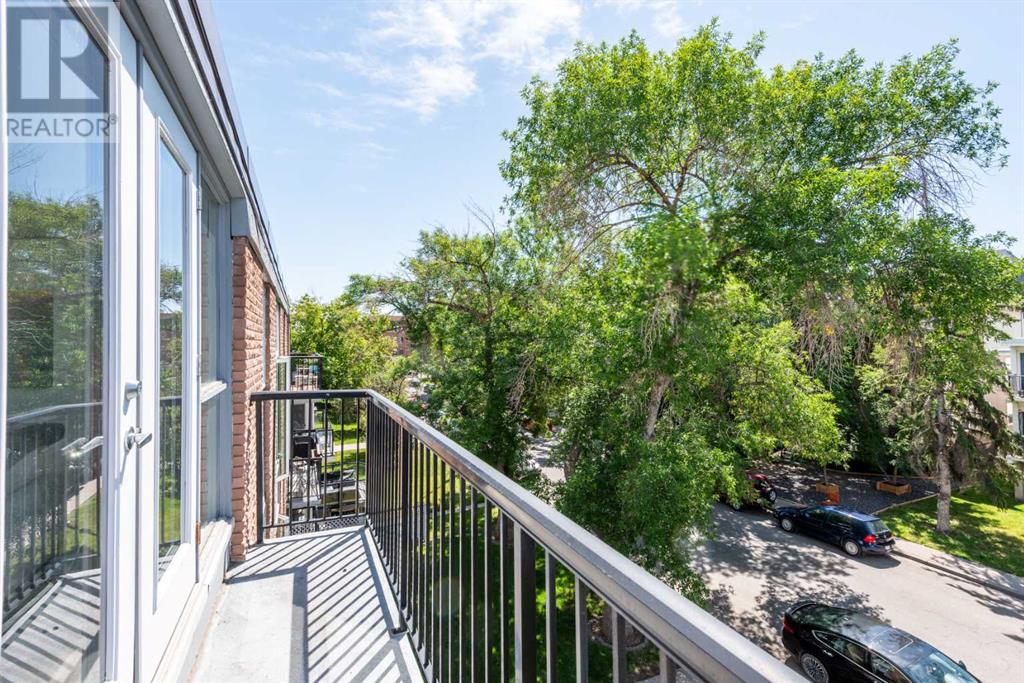 413, 324 22 AVENUE SW - Image 26