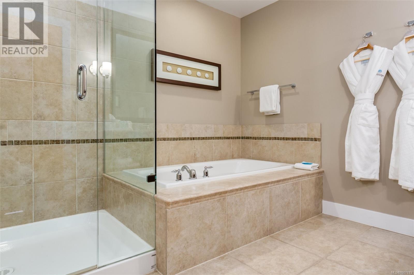 Photo 16 of 906 D 181 Beachside Dr, Parksville BC