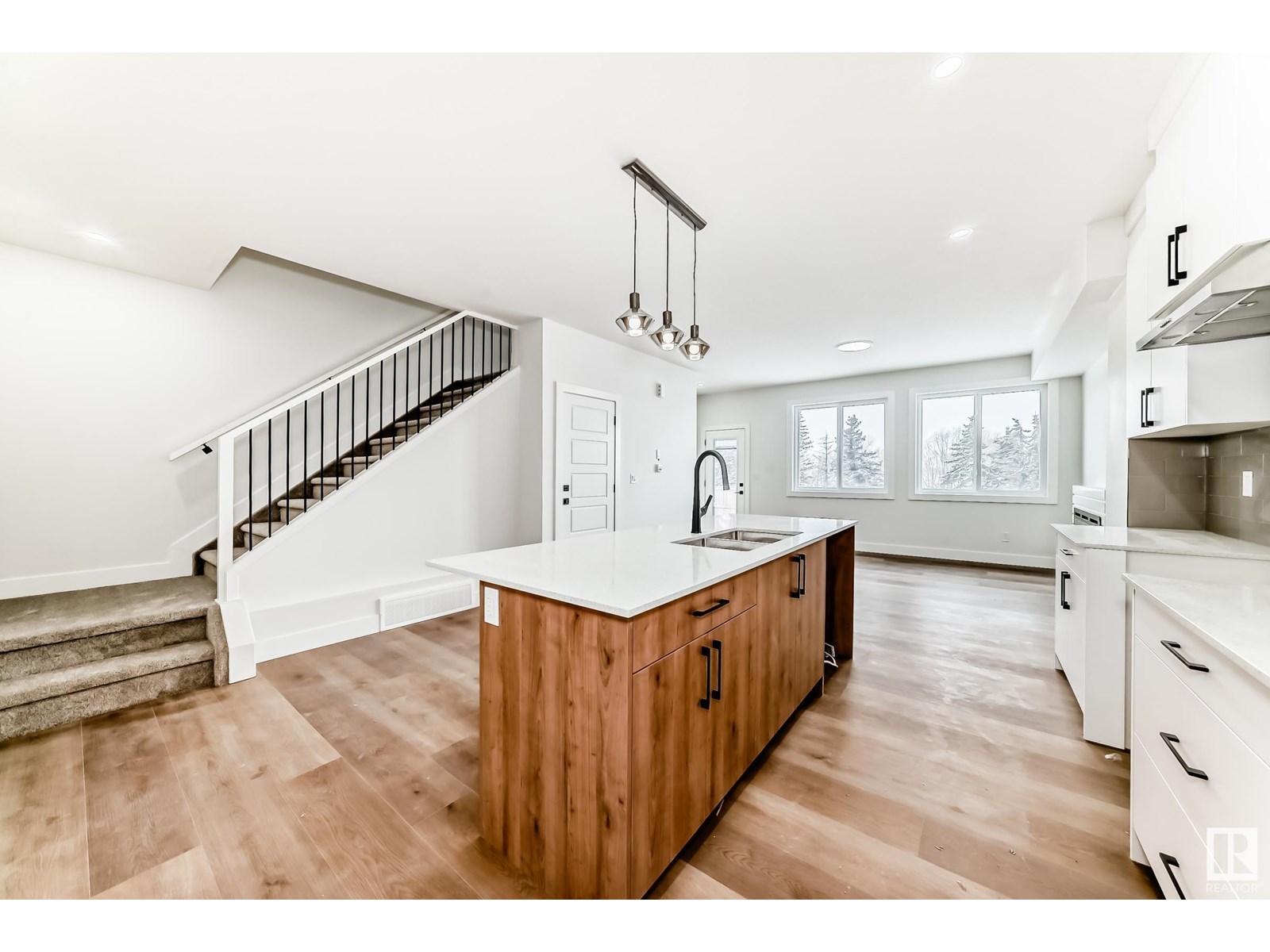 Photo 13 of 5024 67 St, Beaumont AB