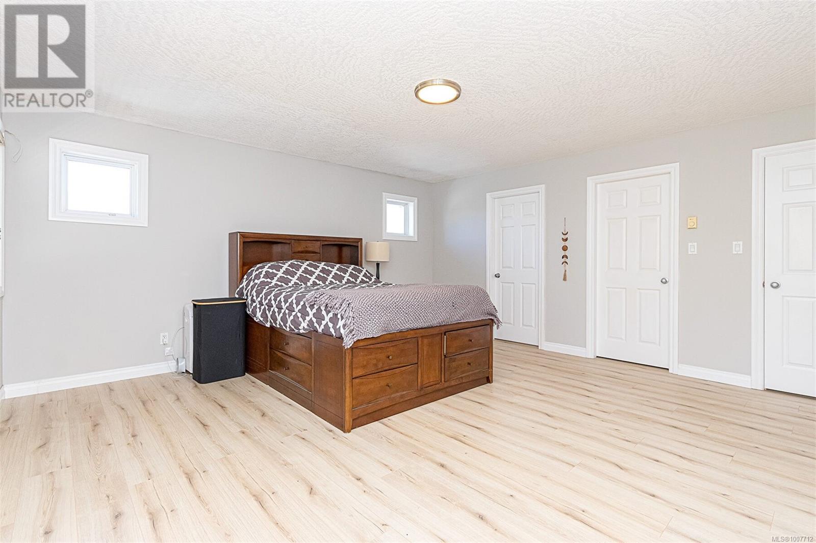 Photo 15 of 7100 Francis Rd, Sooke BC