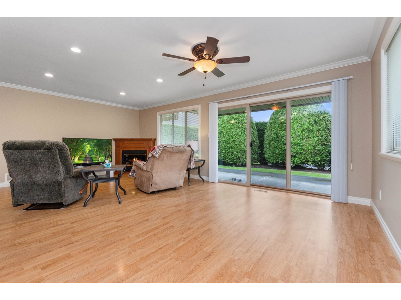 165 46000 THOMAS ROAD, Vedder Crossing, Chilliwack