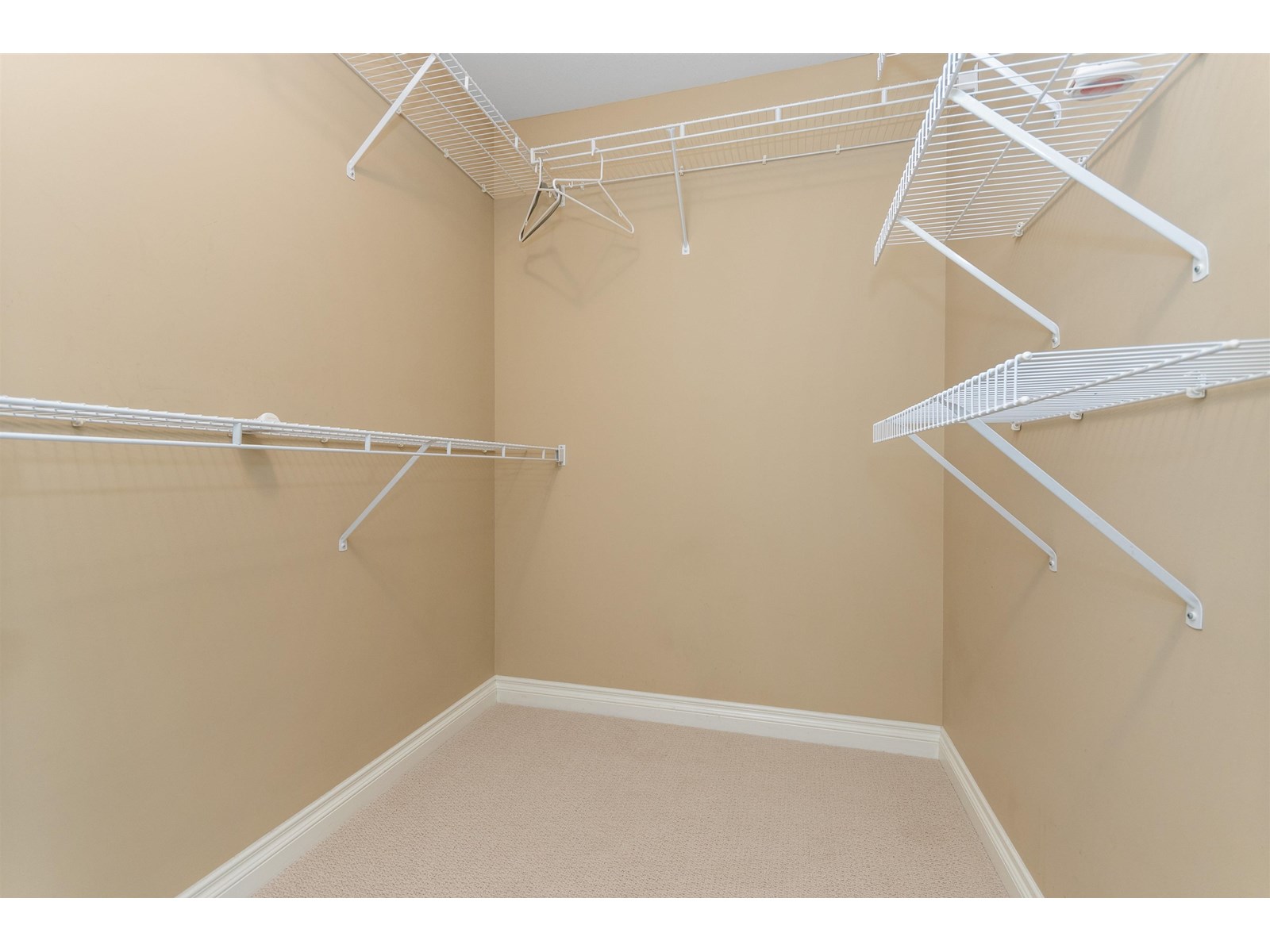 165 46000 THOMAS ROAD, Vedder Crossing, Chilliwack