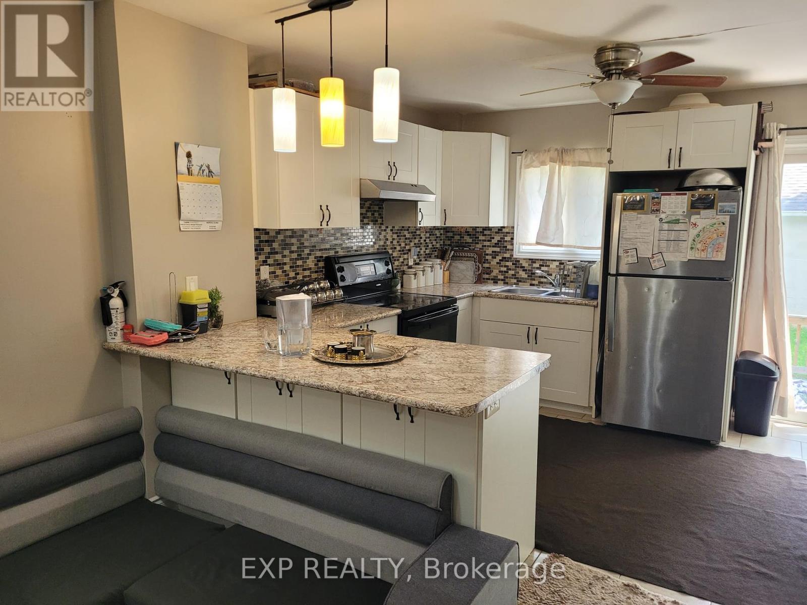 Photo 11 of 768 Mckay Avenue, Windsor ON