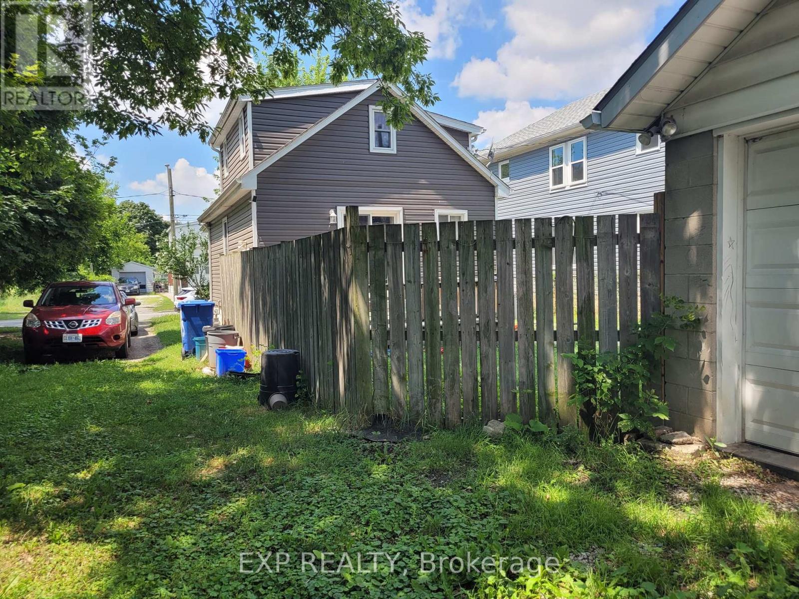 Photo 7 of 768 Mckay Avenue, Windsor ON