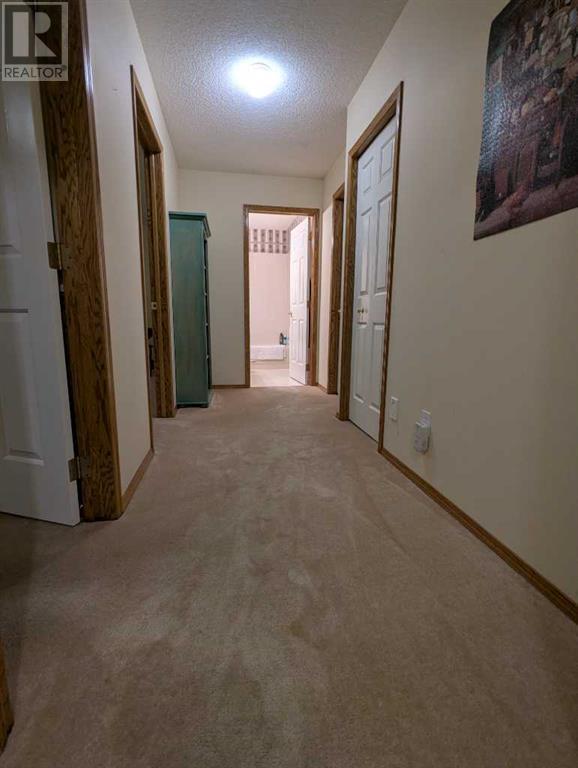 Single Family House Bungalow for Sale in  Douglasview Park SE Douglasdale/Glen Calgary 