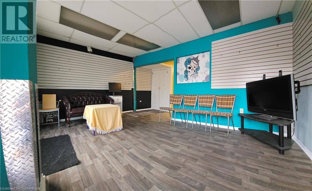 Photo 15 of 269 E Cannon Street E, Hamilton ON
