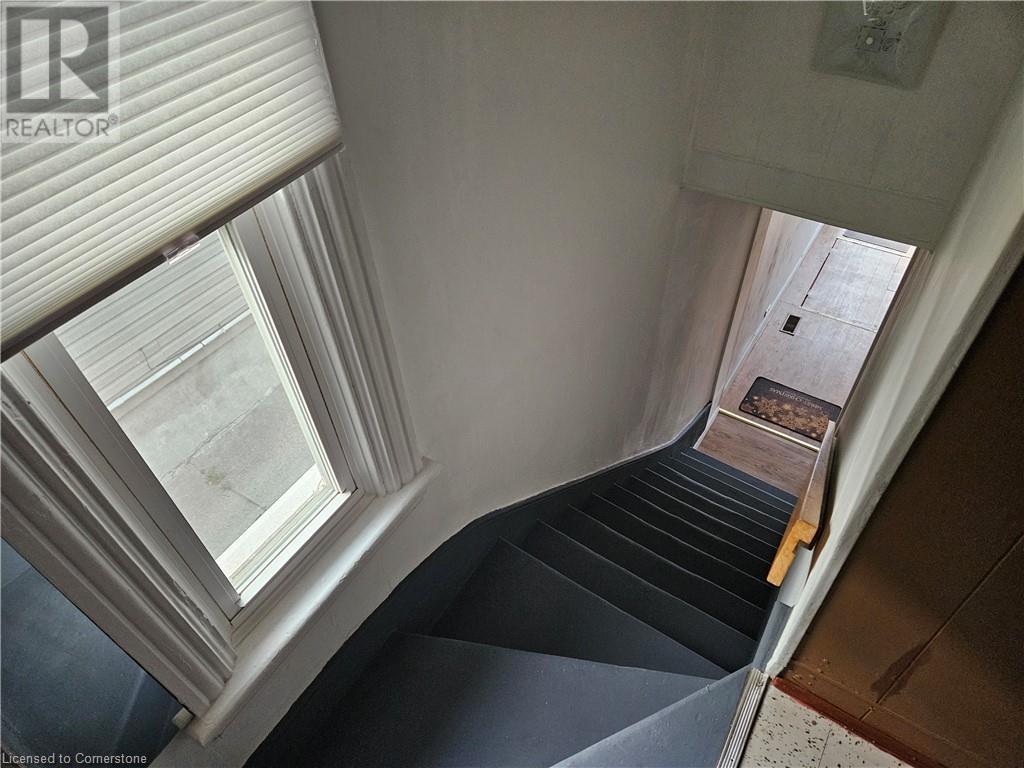 Photo 25 of 269 E Cannon Street E, Hamilton ON
