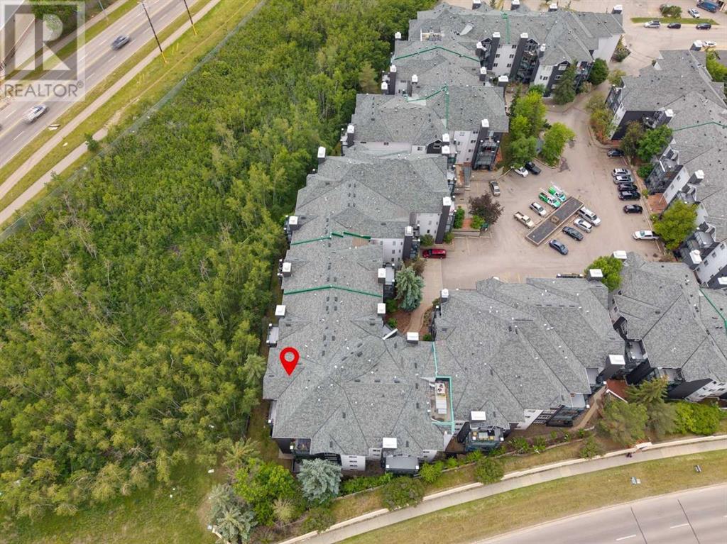 Single Family House for Sale in   Sierra Morena Mews SW Signal Hill Calgary 