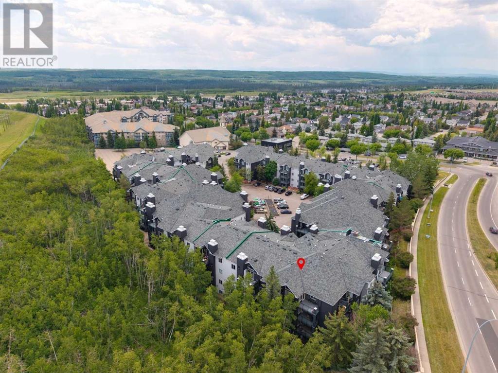 Single Family House for Sale in   Sierra Morena Mews SW Signal Hill Calgary 