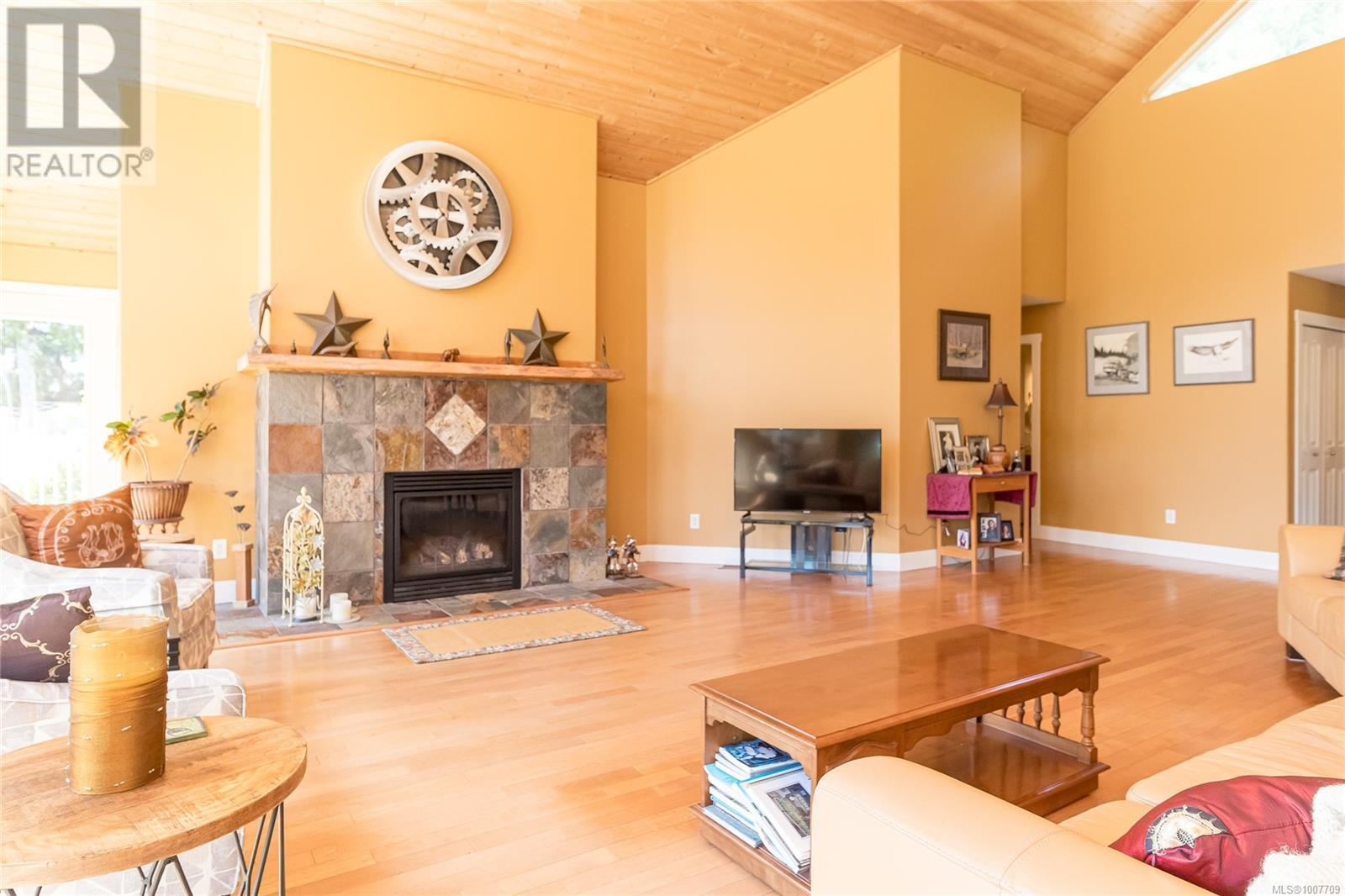 10146 YOUBOU RD - 11