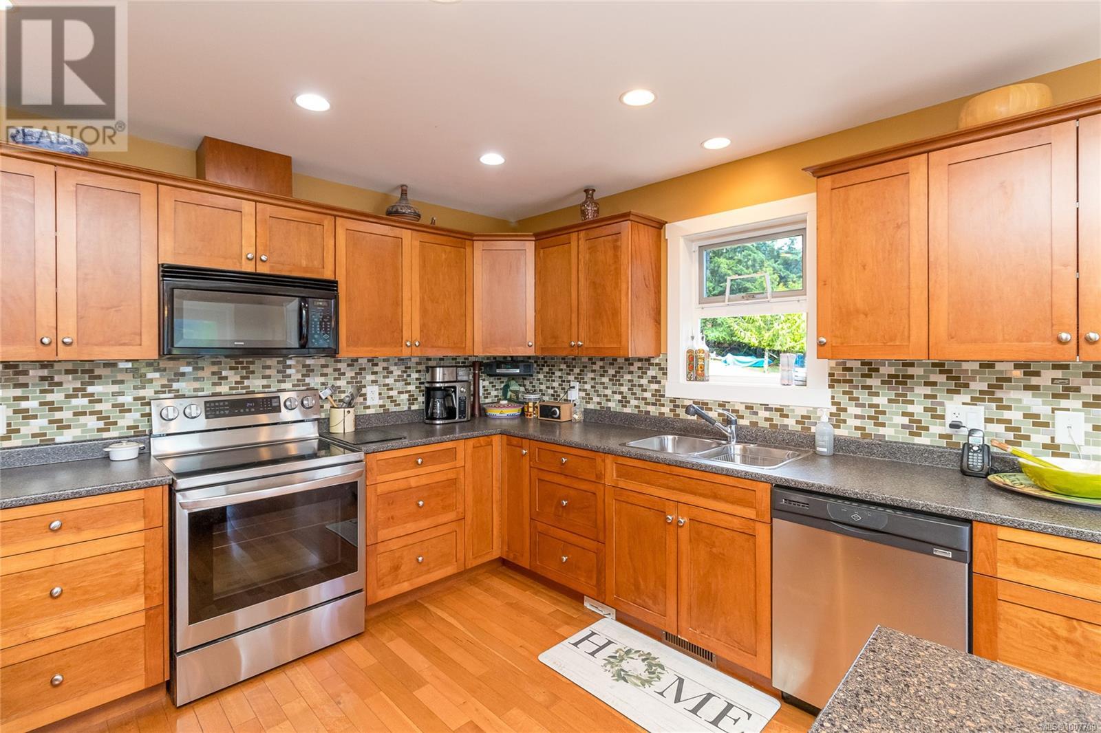 10146 YOUBOU RD - 21
