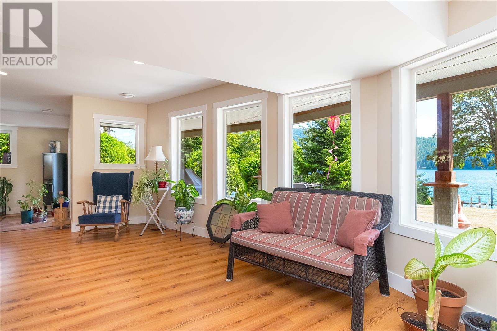 10146 YOUBOU RD - 38