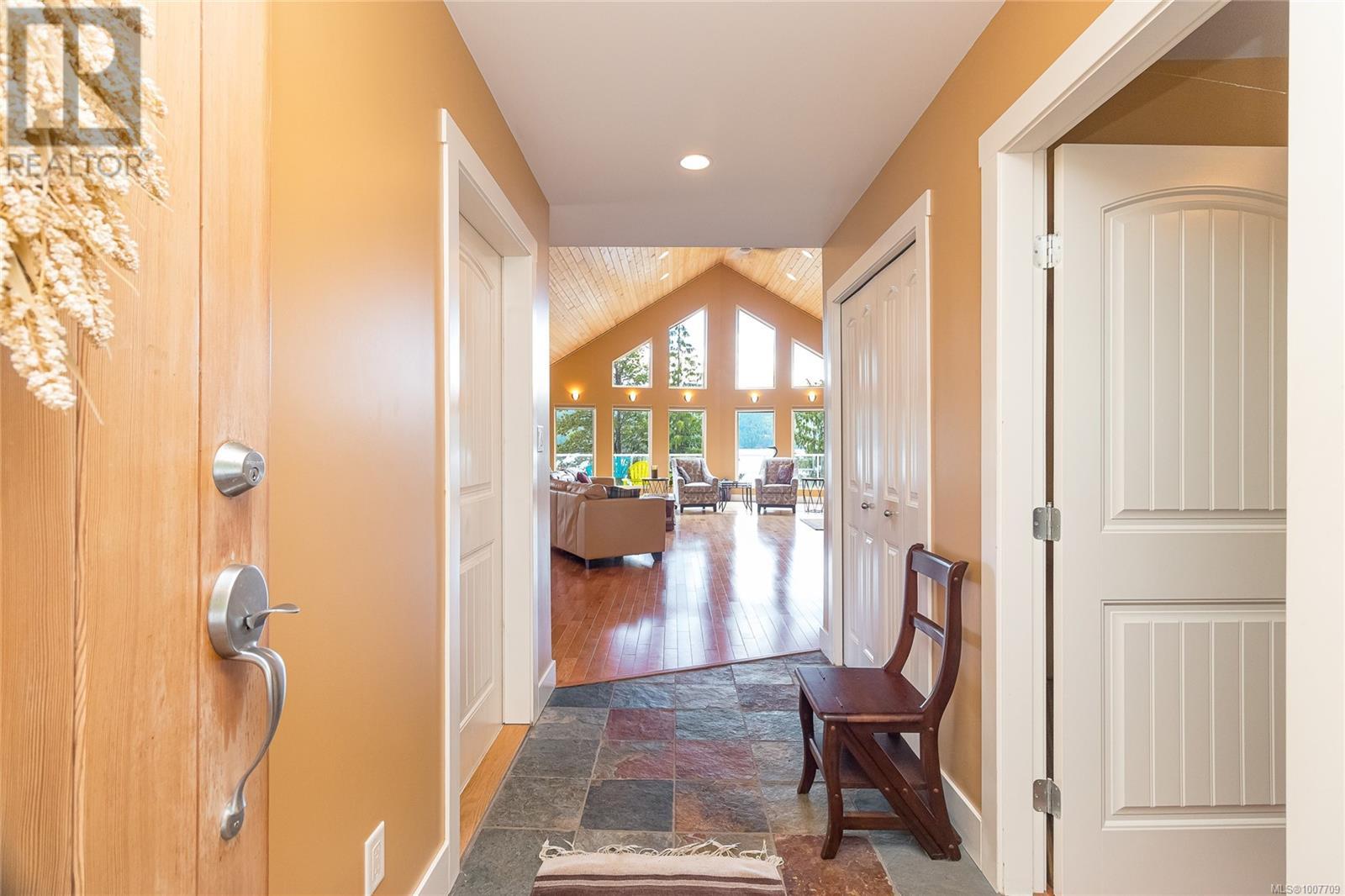 10146 YOUBOU RD - 4