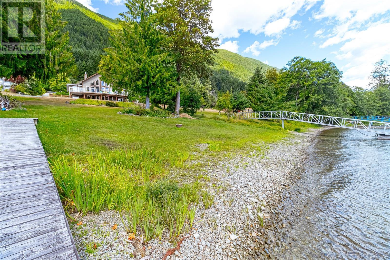 10146 YOUBOU RD - 52