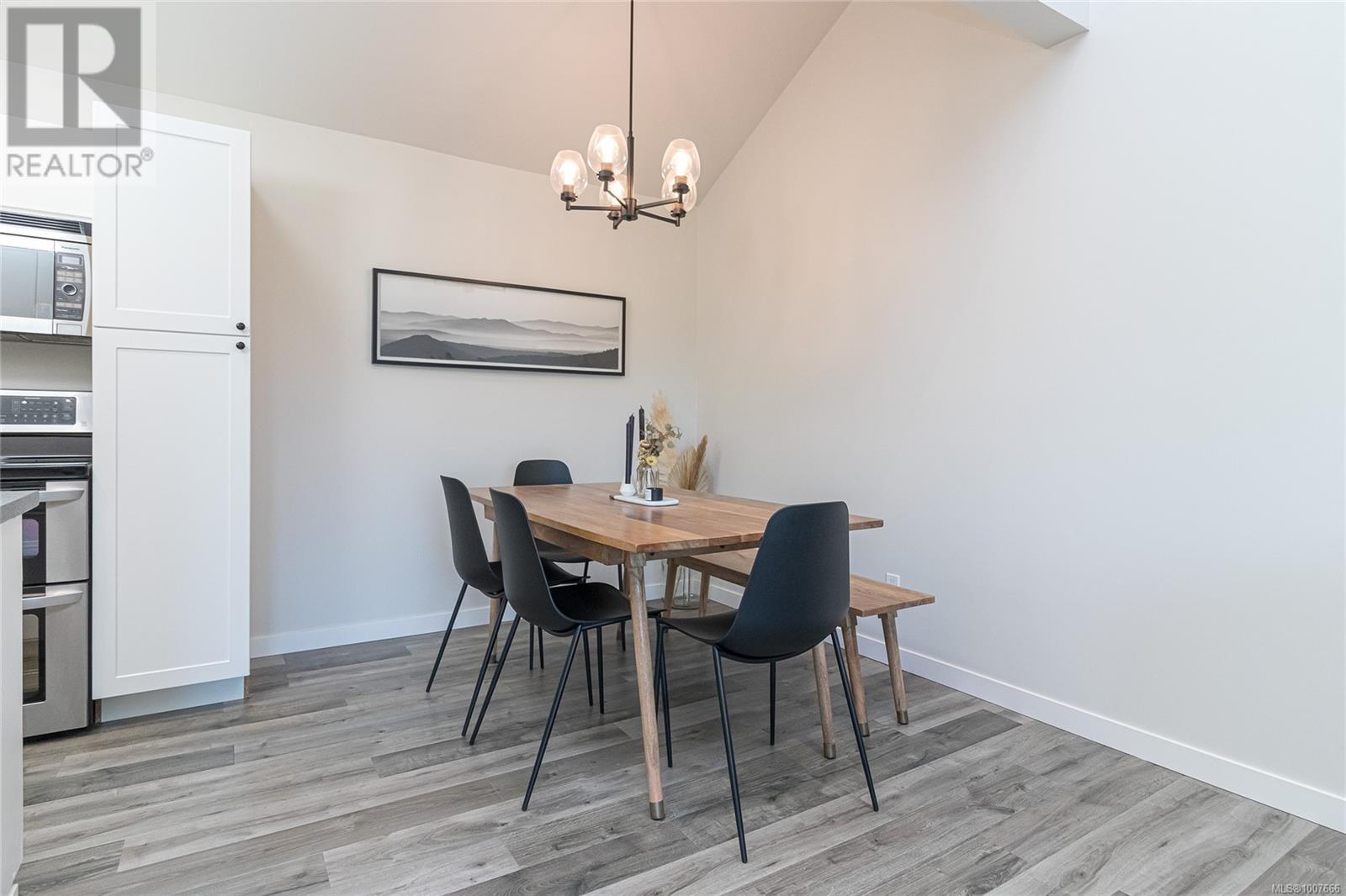 #403 3277 QUADRA ST - Image 5