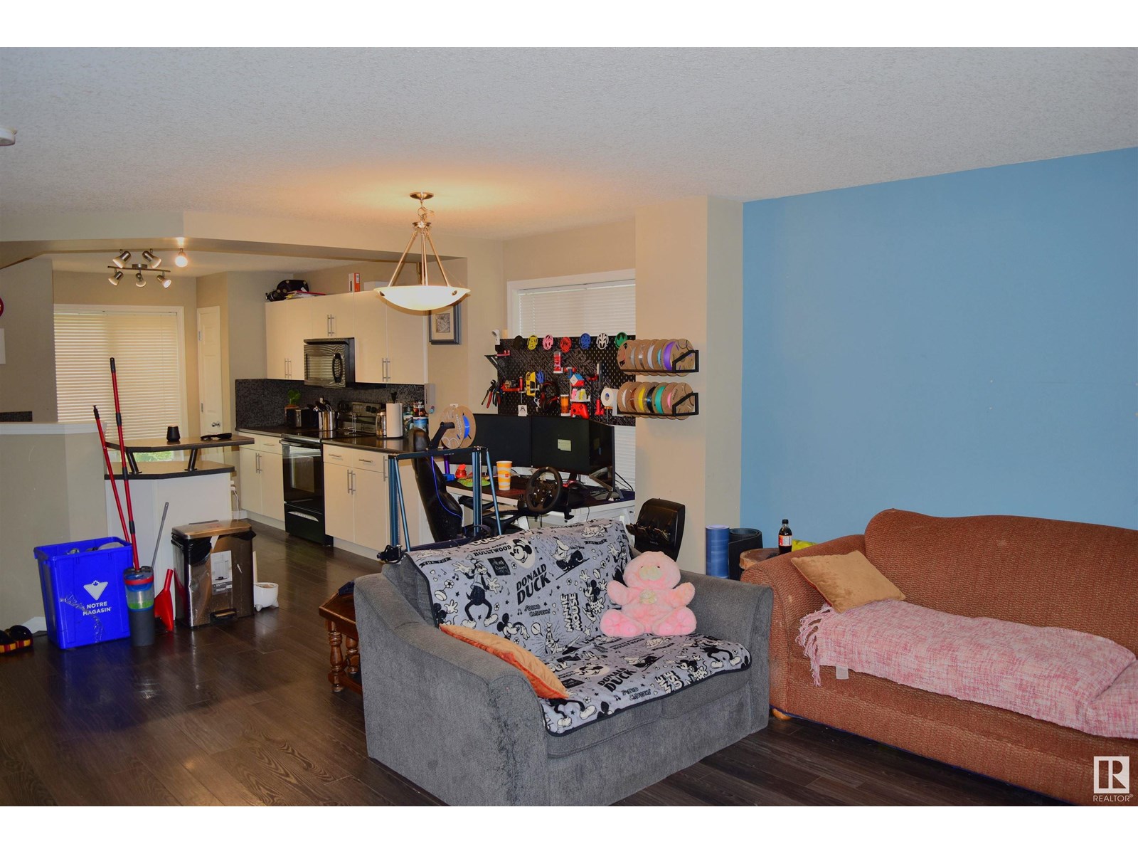 Photo 5 of 1641 Towne Centre Bv Nw, Edmonton AB