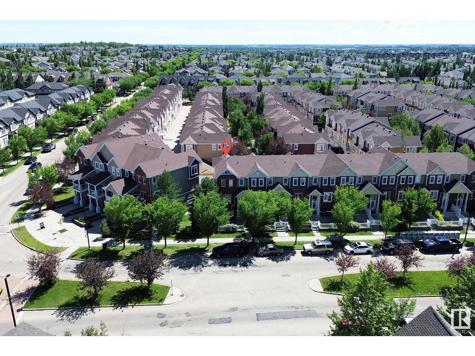 Photo 19 of 1641 Towne Centre Bv Nw, Edmonton AB