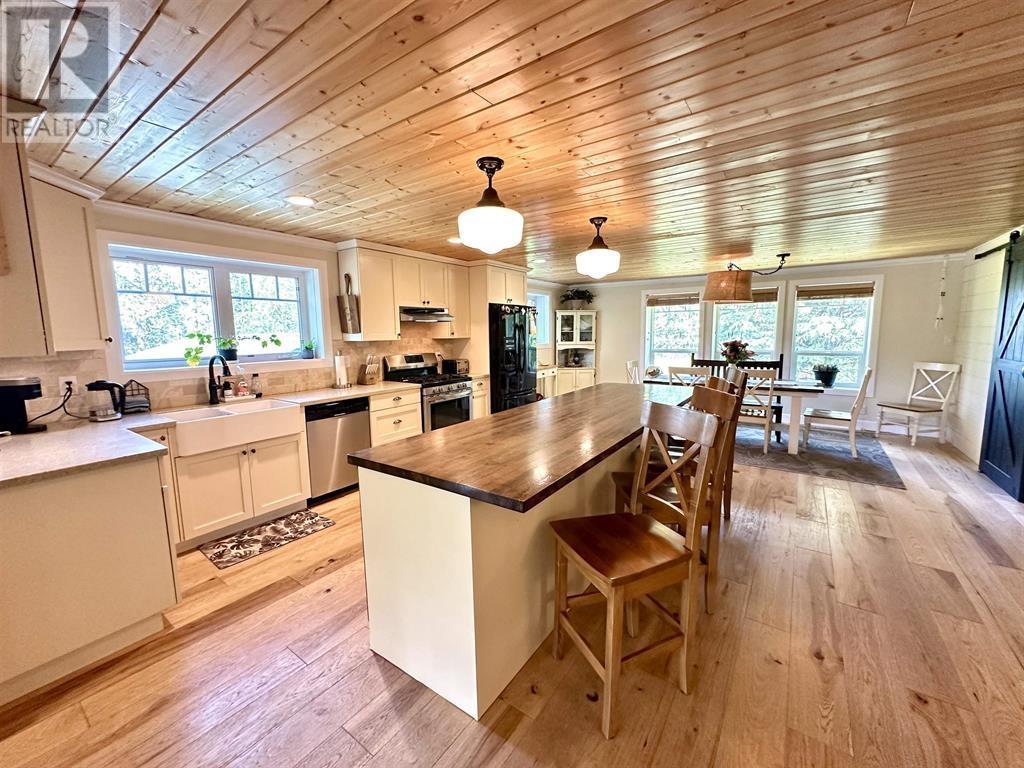 837 MCDONALD ROAD, Vanderhoof