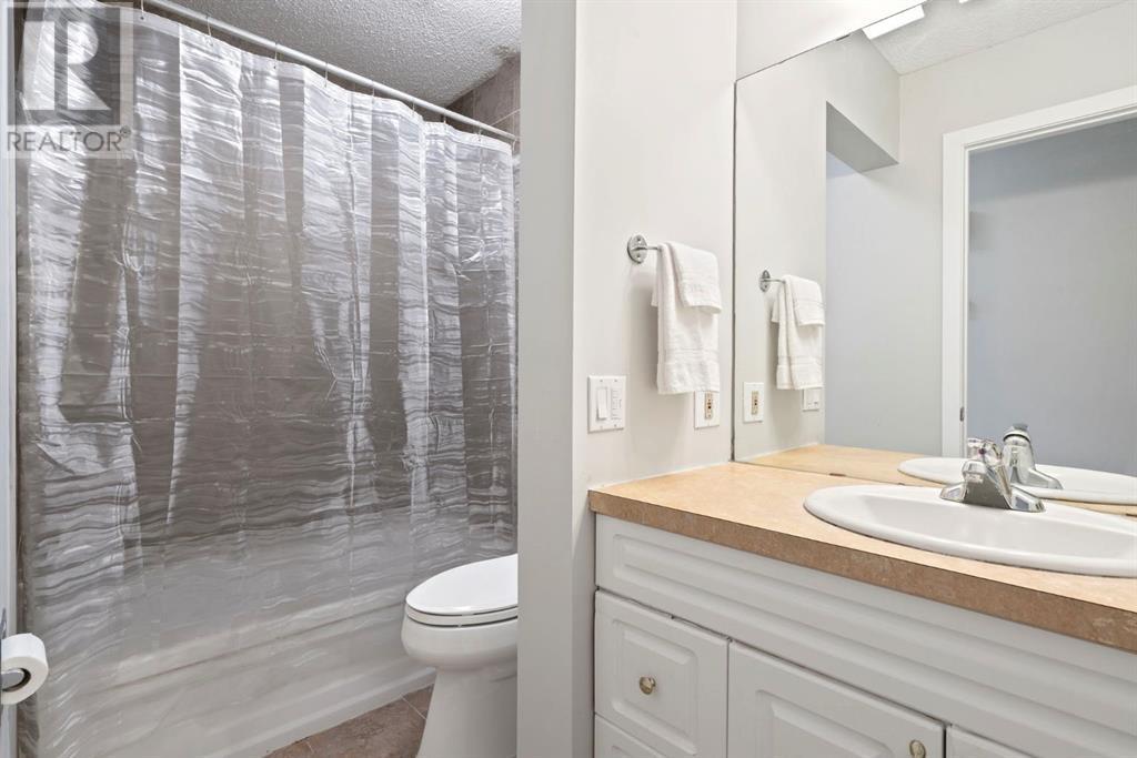 Single Family House Bungalow for Sale in  Midridge Gardens SE Midnapore Calgary 