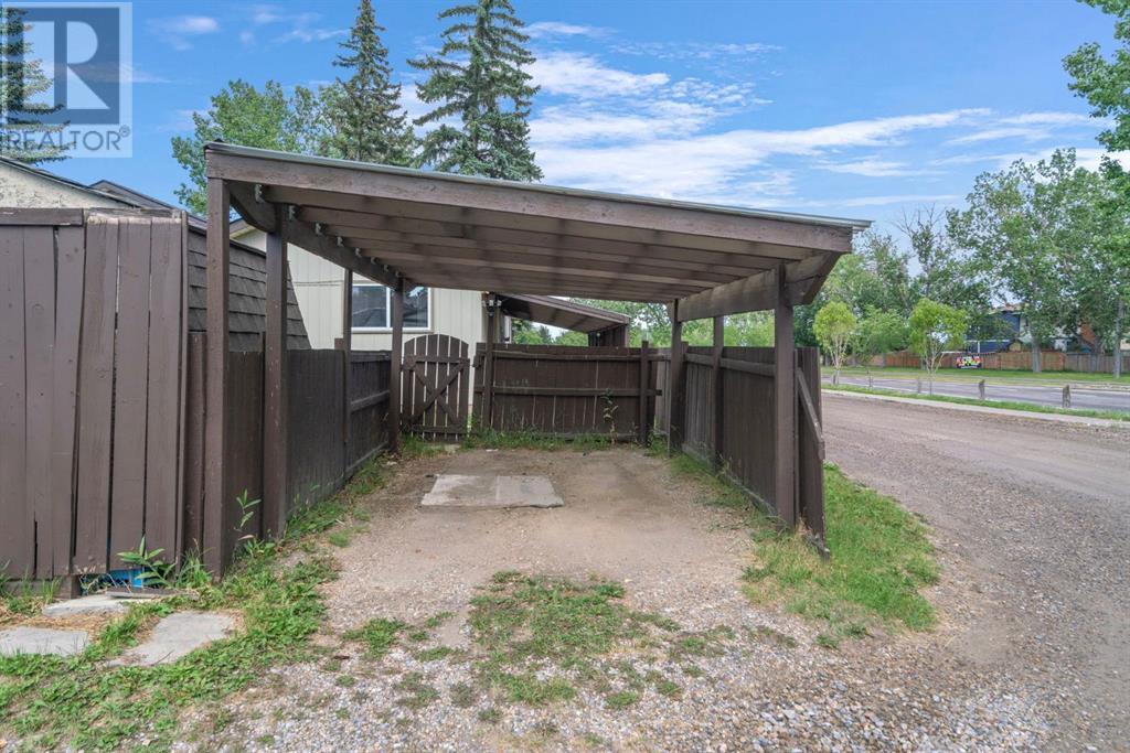 Single Family House Bungalow for Sale in  Midridge Gardens SE Midnapore Calgary 