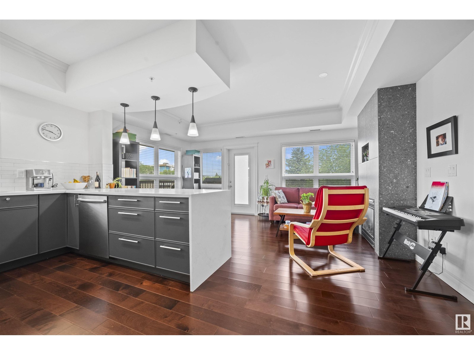 Photo 14 of 405 10232 115 St Nw Nw, Edmonton AB