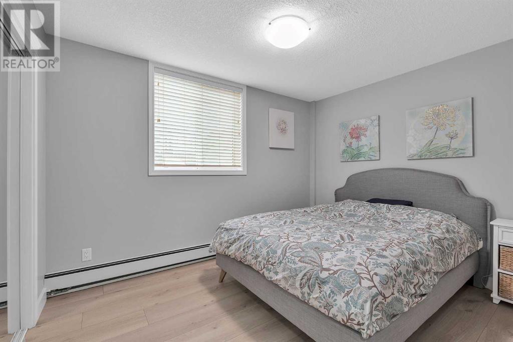 Single Family House for Sale in    Avenue SW Mission Calgary 