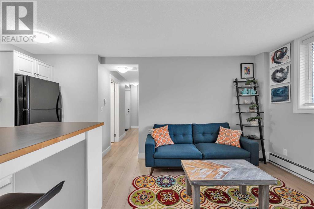Single Family House for Sale in    Avenue SW Mission Calgary 