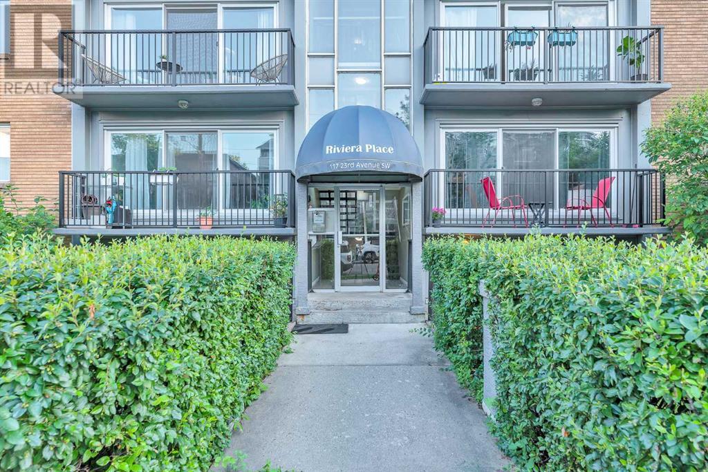 Single Family House for Sale in    Avenue SW Mission Calgary 