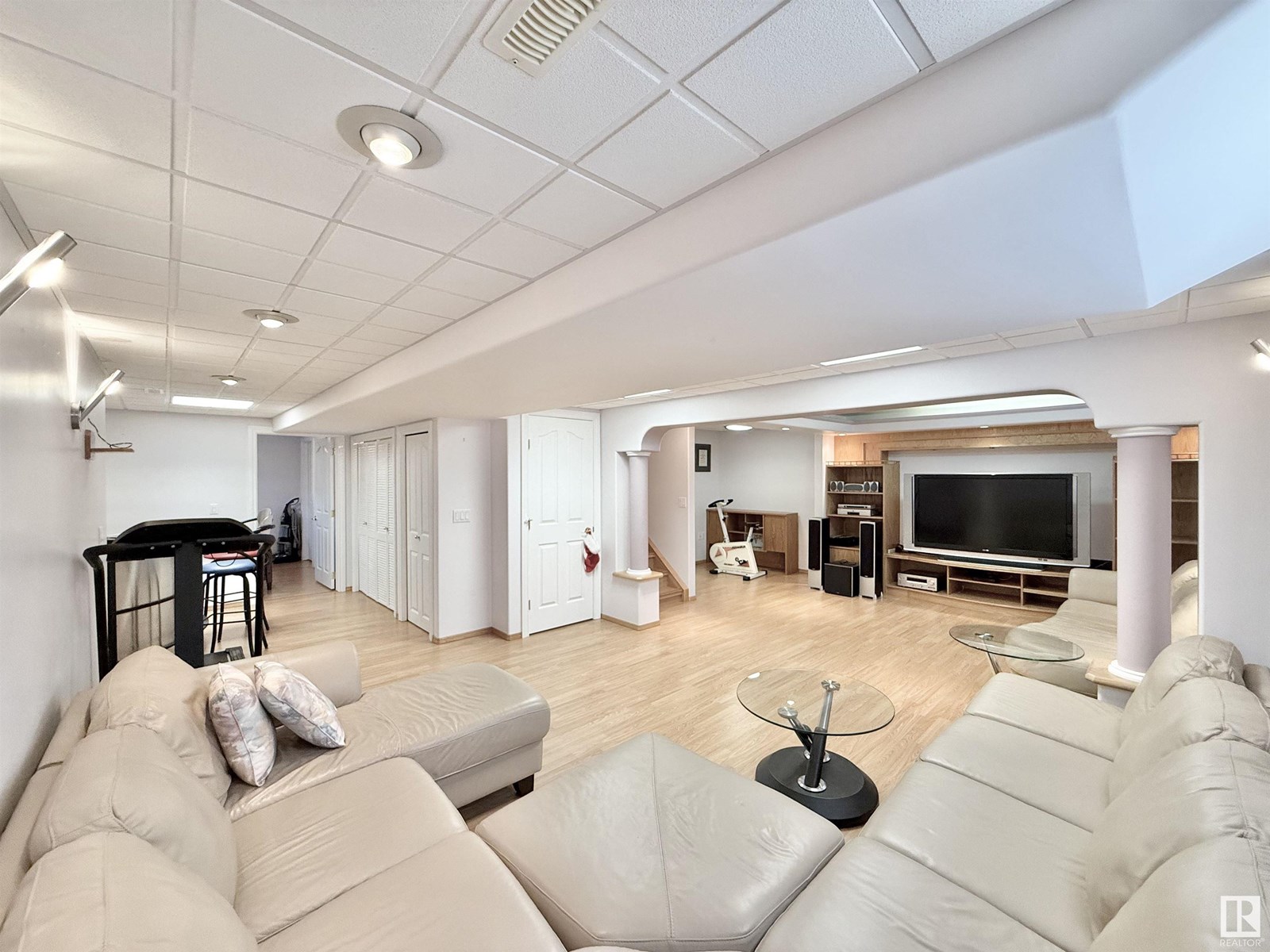 Photo 62 of 8416 160 A Av Nw, Edmonton AB