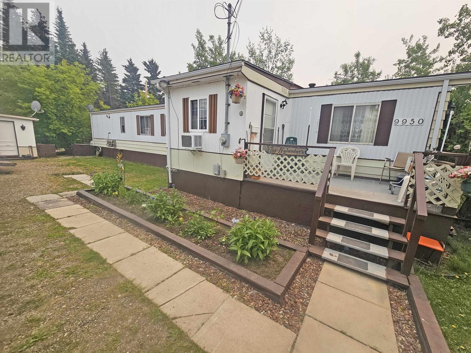 Photo 30 of 9950 Maple Street, Fort St John BC