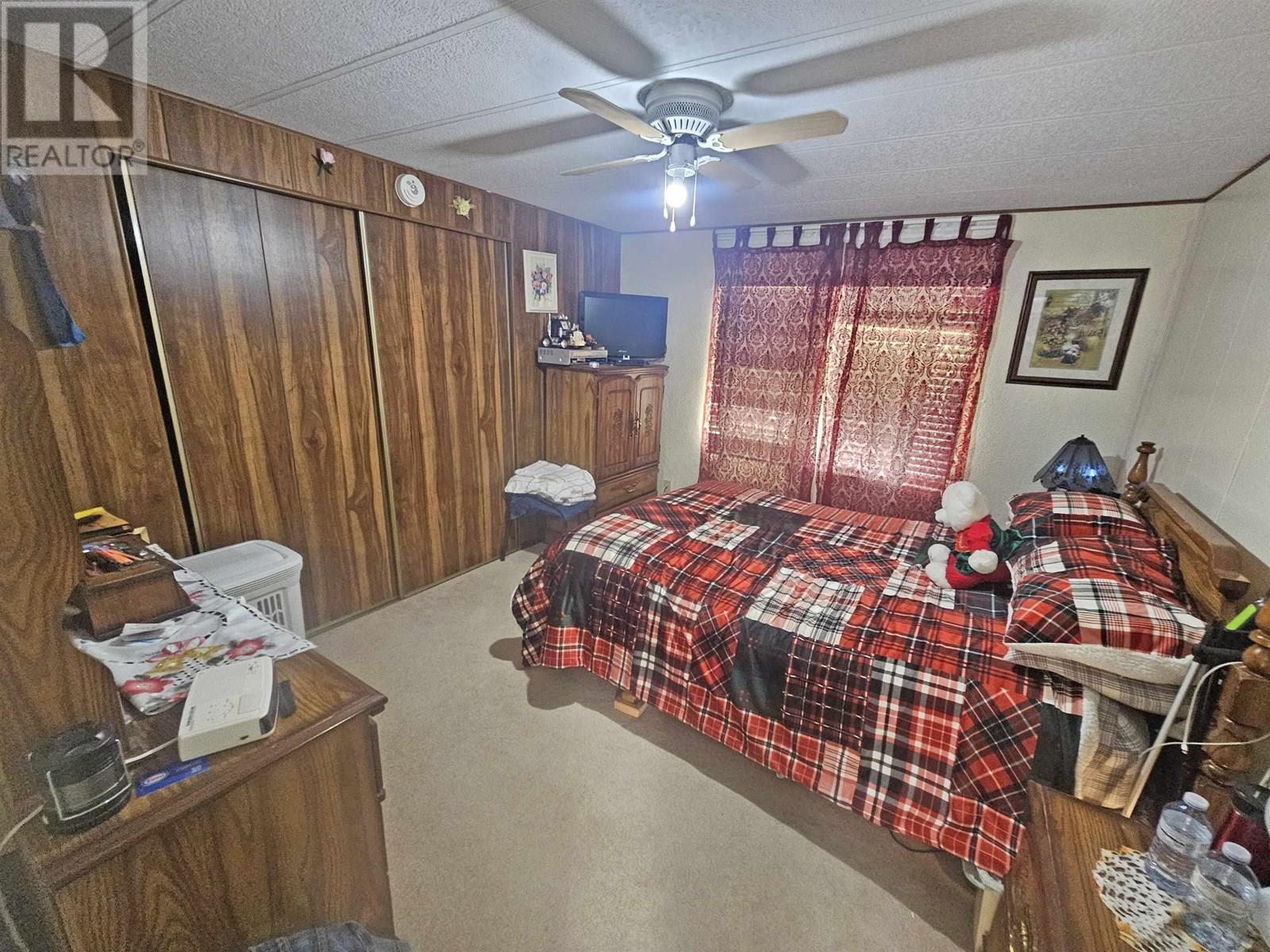 Photo 2 of 9950 Maple Street, Fort St John BC
