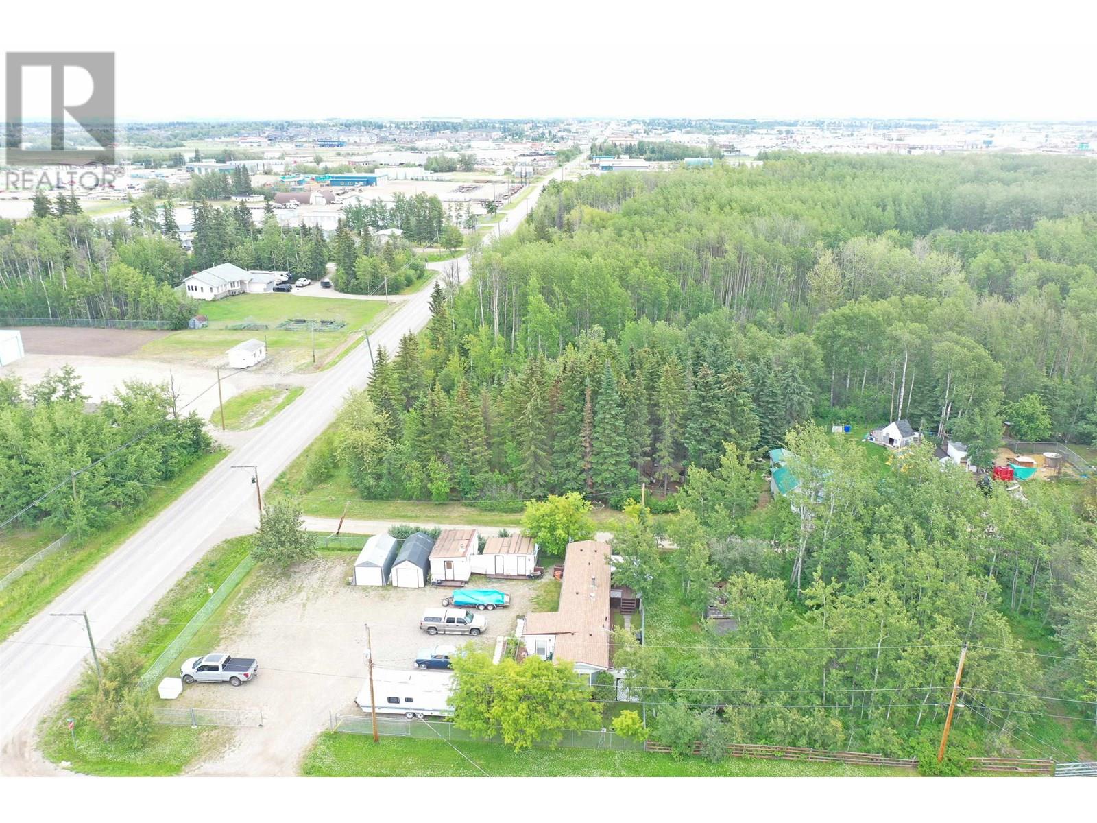 Photo 17 of 9950 Maple Street, Fort St John BC