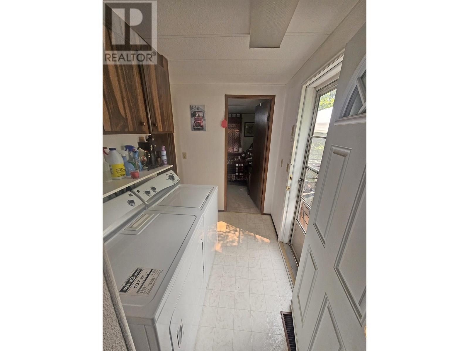 Photo 13 of 9950 Maple Street, Fort St John BC