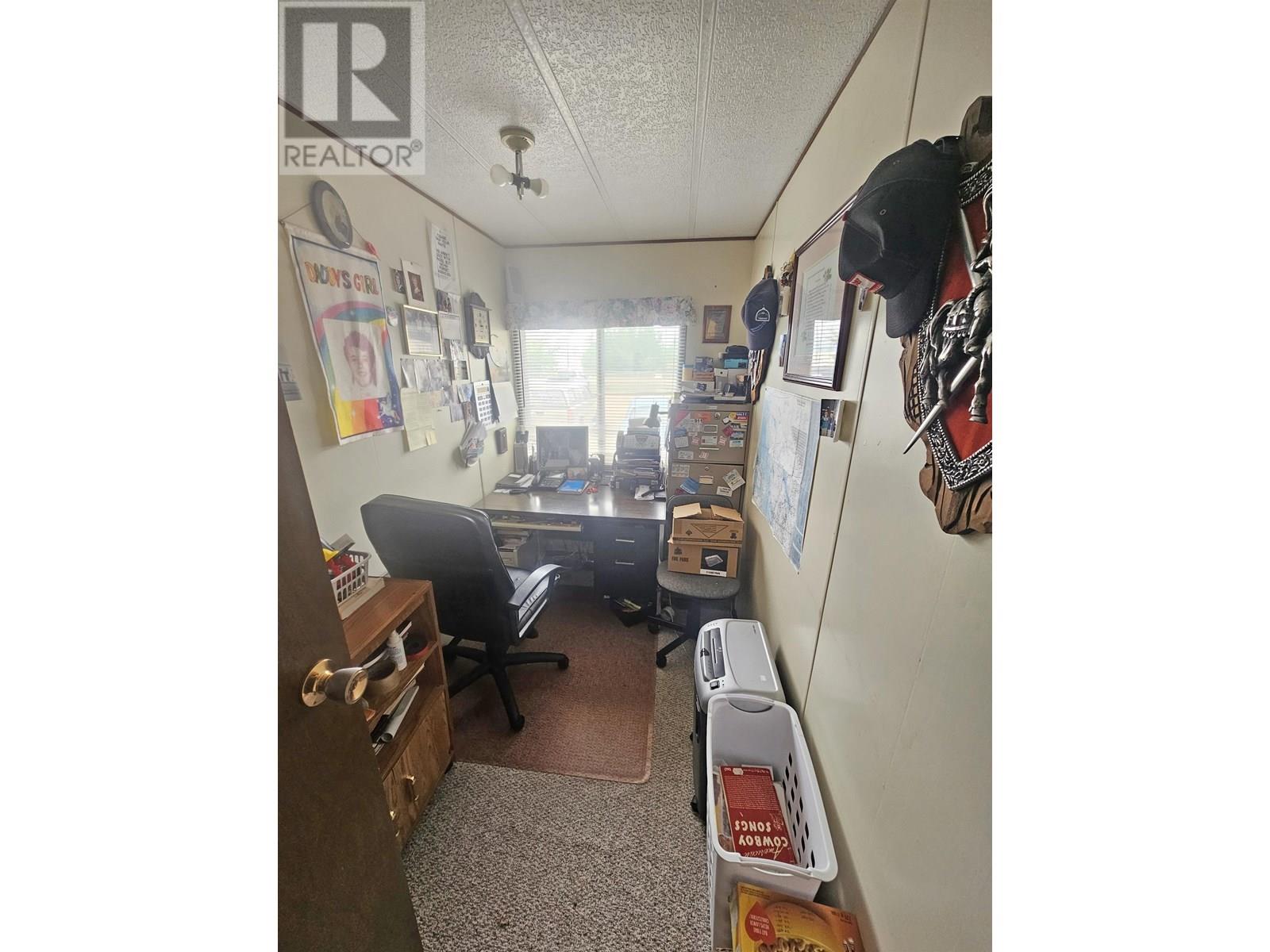 Photo 8 of 9950 Maple Street, Fort St John BC