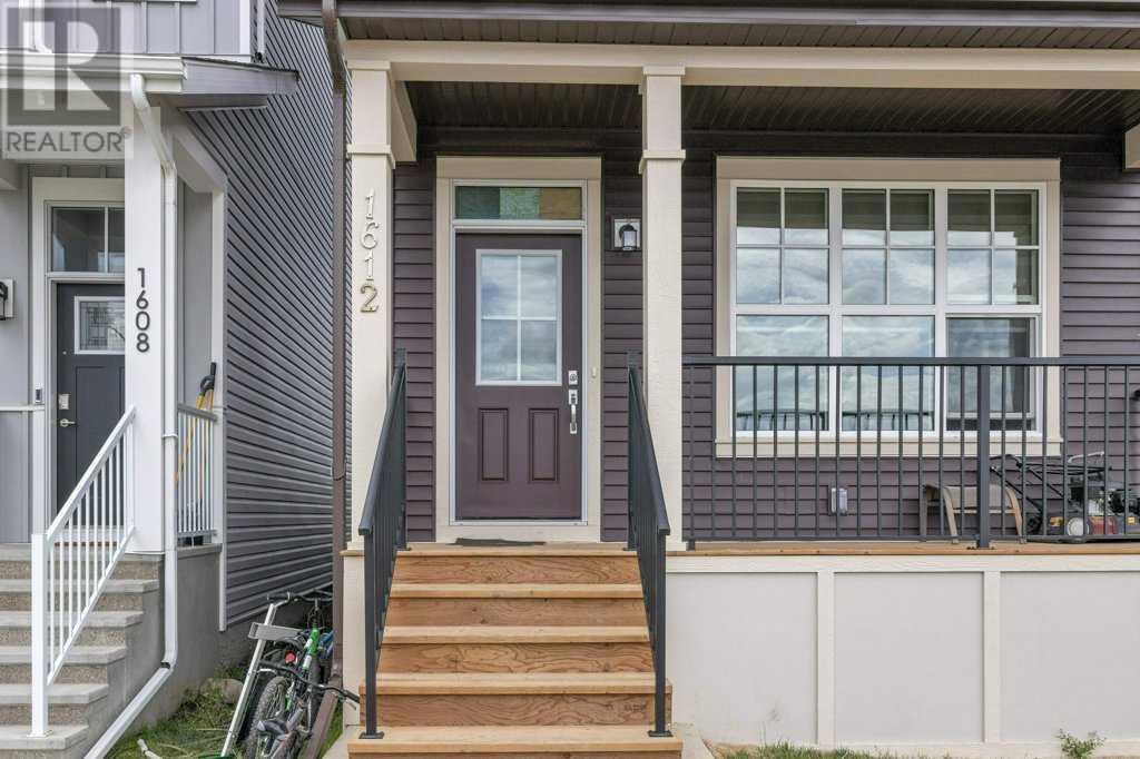 Single Family House for Sale in  Rangeview Drive SE Rangeview Calgary 