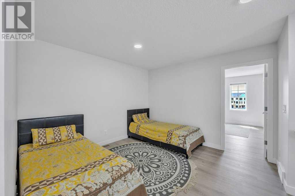 Single Family House for Sale in  Rangeview Drive SE Rangeview Calgary 