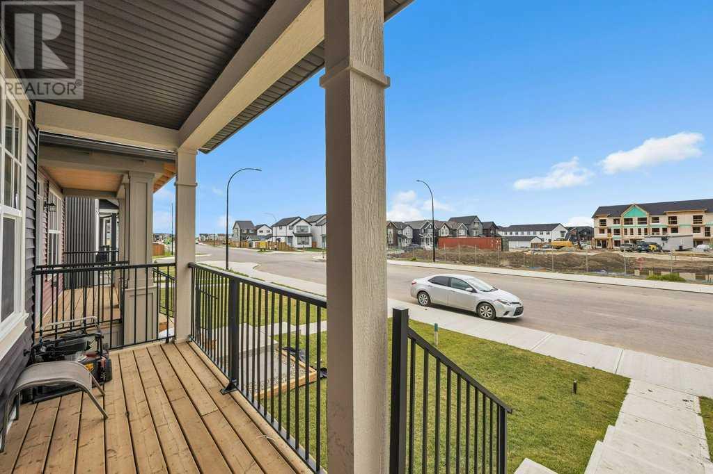 Single Family House for Sale in  Rangeview Drive SE Rangeview Calgary 